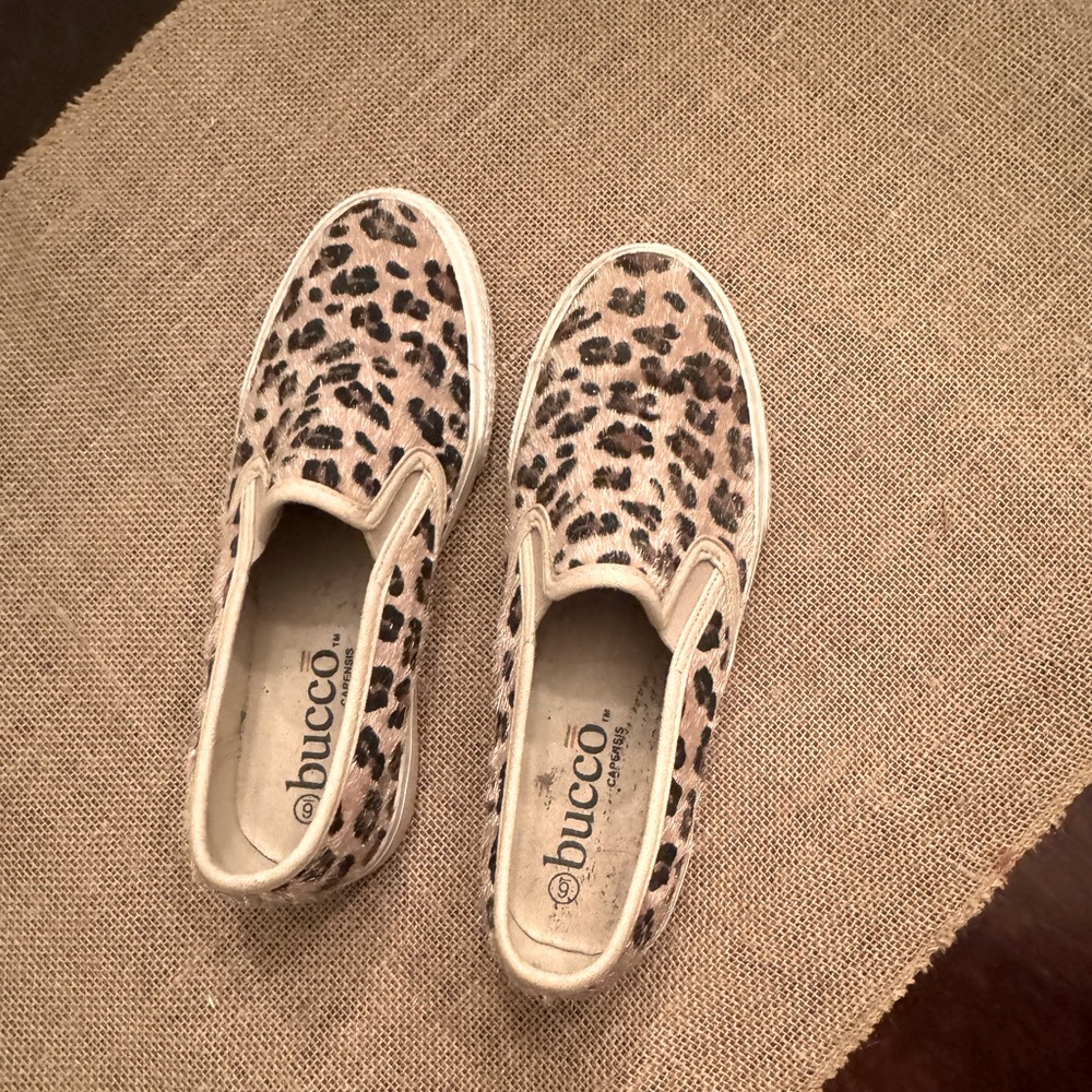 Bucco shoes